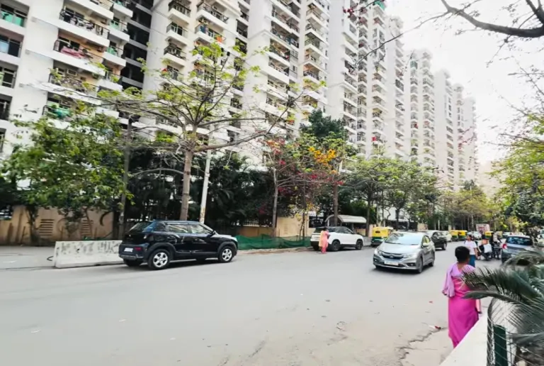 Gaur City 14th Avenue Ready to Move Apartments Home in Noida Extension