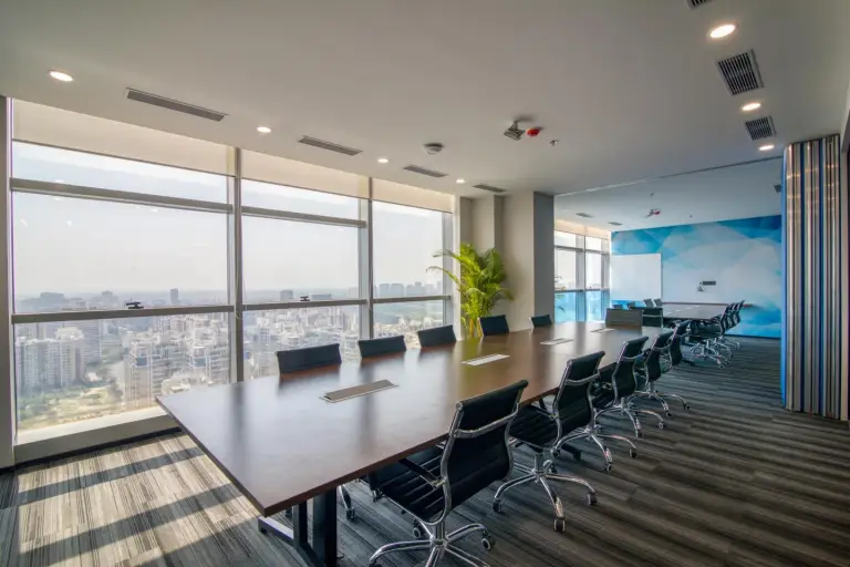 Bhutani Alphathum Office Space Noida Expressway