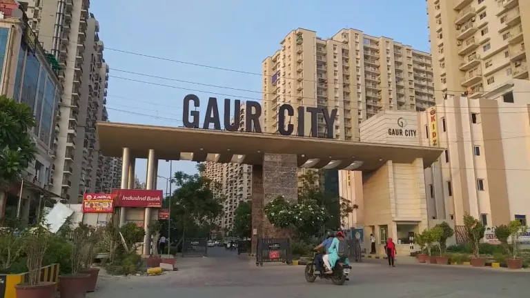 Gaur Siddhartham Resale Price Ghzaibad
